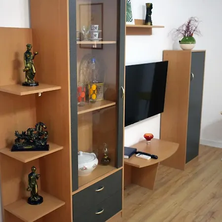 Melek Luxury Unit 15 Gjirokastër