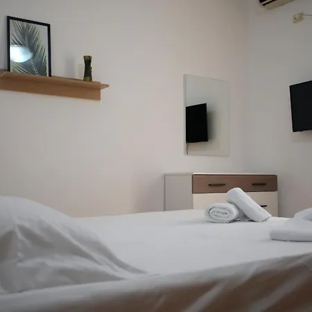 Melek Luxury Unit 15 Apartment Gjirokastër