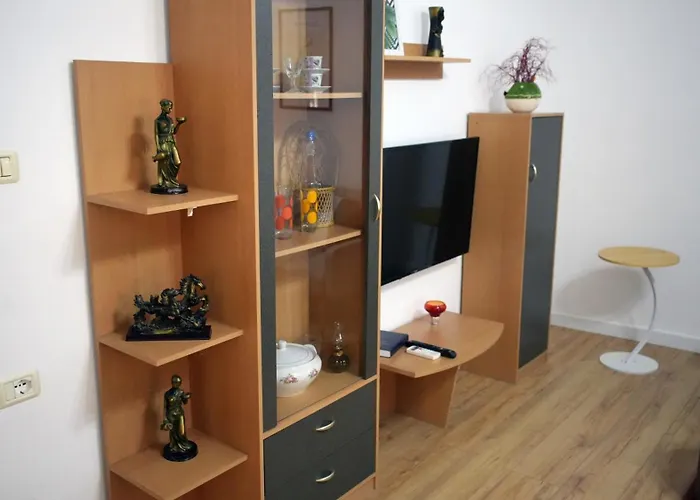 Melek Luxury Unit 15 Gjirokastra