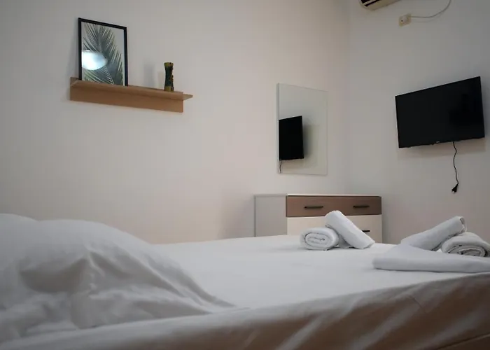 Melek Luxury Unit 15 Appartamento Gjirokastër